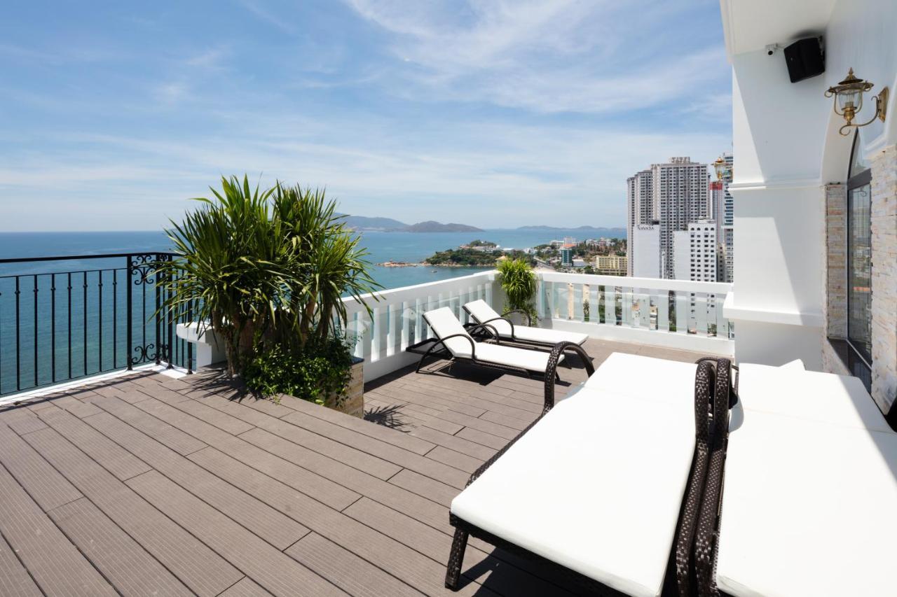 Aston Nha Trang City Hotel מראה חיצוני תמונה