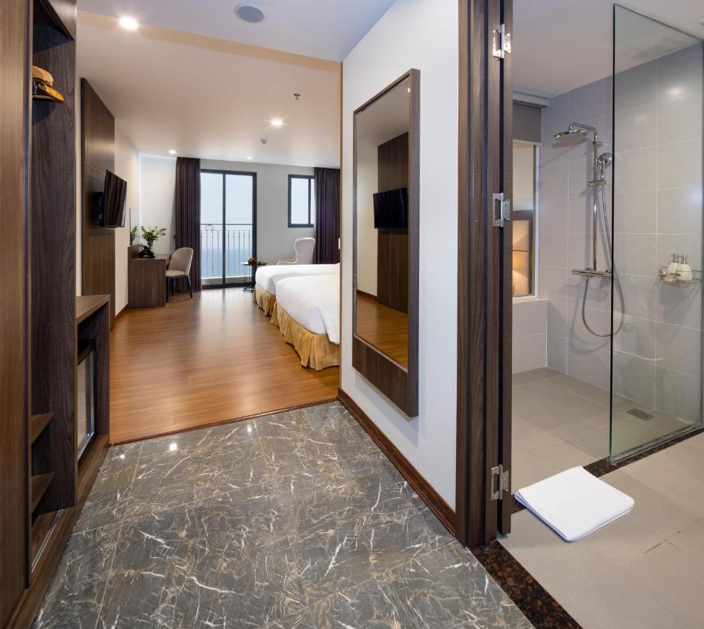 Aston Nha Trang City Hotel מראה חיצוני תמונה