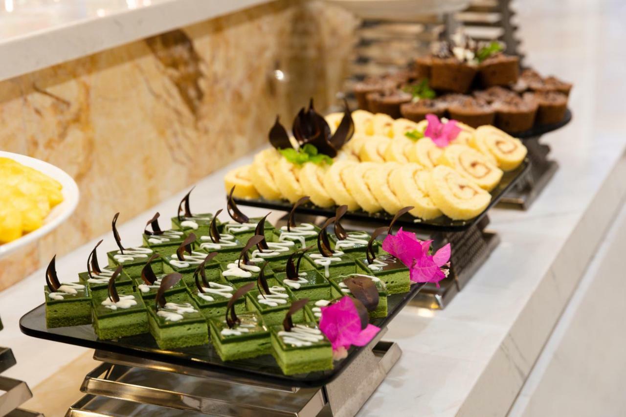 Aston Nha Trang City Hotel מראה חיצוני תמונה