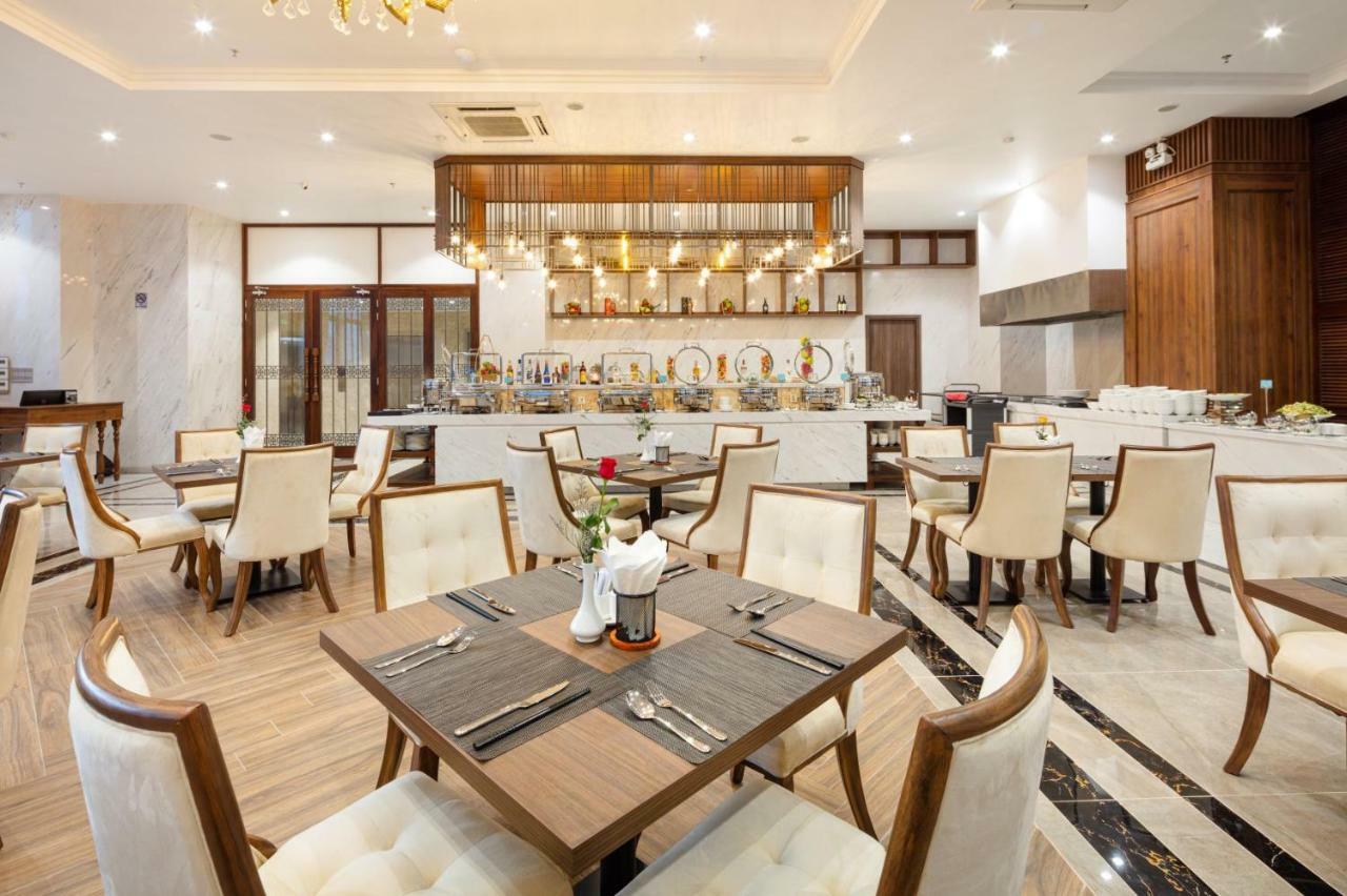 Aston Nha Trang City Hotel מראה חיצוני תמונה